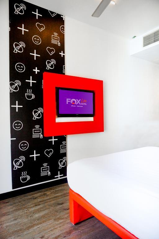 Fox Lite Hotel Dpulze Cyberjaya Exterior photo
