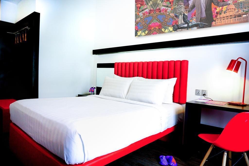 Fox Lite Hotel Dpulze Cyberjaya Exterior photo